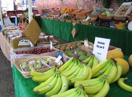 Fitzgeralds .. Market - Fruit and Vegetables